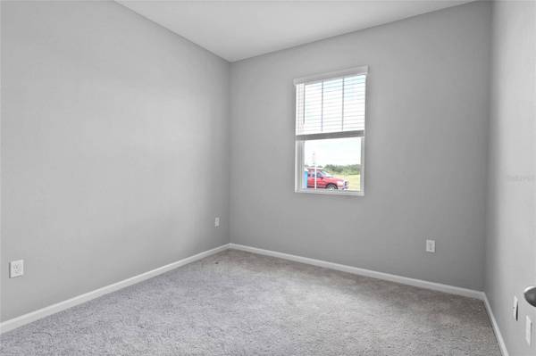 225 HILLTOP BLOOM LOOP, Haines City, FL 33844