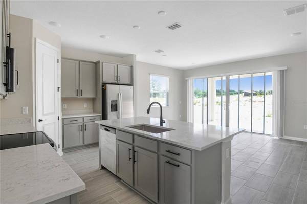 217 HILLTOP BLOOM LOOP, Haines City, FL 33844