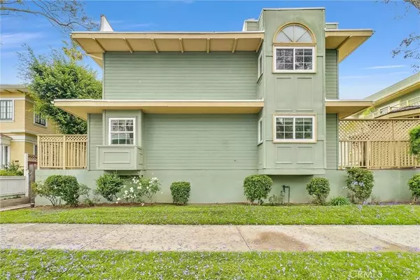 809 N Spurgeon ST #12, Santa Ana, CA 92701