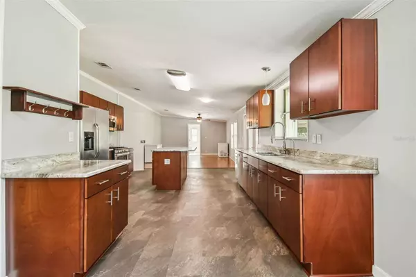 11908 RHODINE RD, Riverview, FL 33579