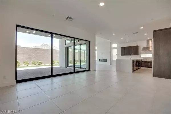 509 Highview Ridge Avenue, Las Vegas, NV 89138