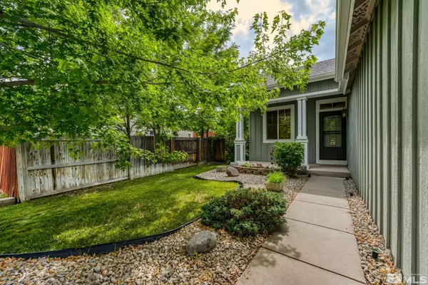 9755 Autumn Leaf Way, Reno, NV 89506-5522