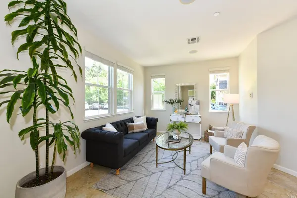 127 Ullman CT, Napa, CA 94559