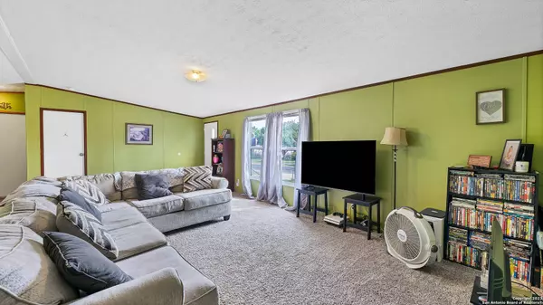 14127 PHEASANT, San Antonio, TX 78223-6049