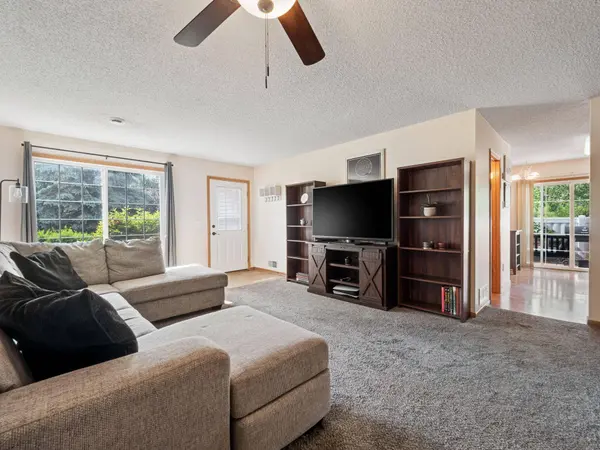 15989 71st ST NE, Otsego, MN 55330