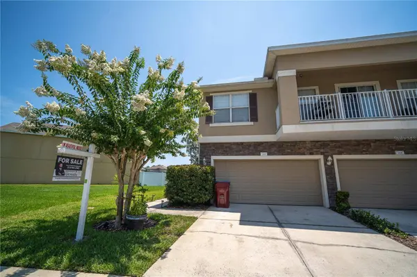 2304 TANBARK RIDGE PL, Plant City, FL 33563