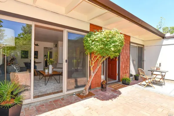 3142 Valley Green LN, Napa, CA 94558