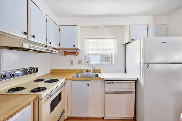 227 PARADISE S, Leesburg, FL 34788