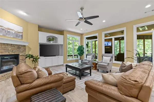 49 Dunbarton Drive, Bella Vista, AR 72715