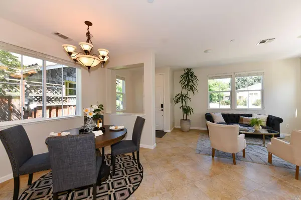 127 Ullman CT, Napa, CA 94559