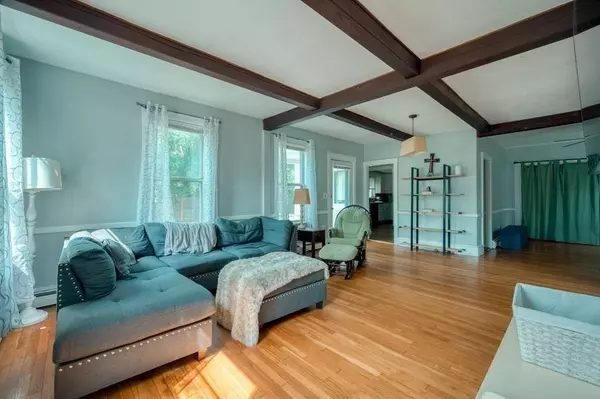 446 Pleasant St, Weymouth, MA 02190