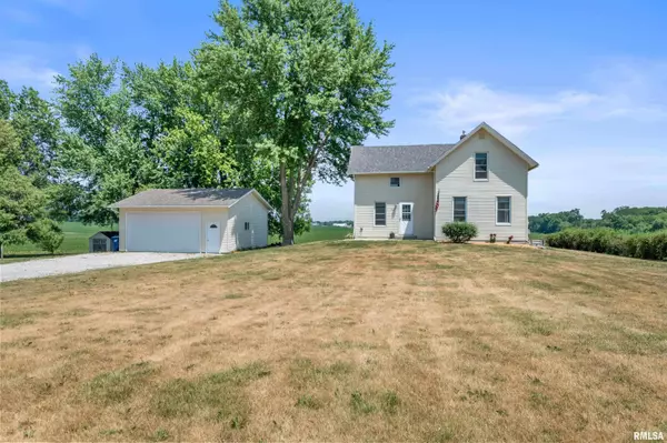 301 N 1ST ST, Long Grove, IA 52765