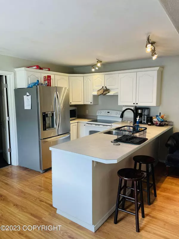 17023 Riddell ST, Eagle River, AK 99577