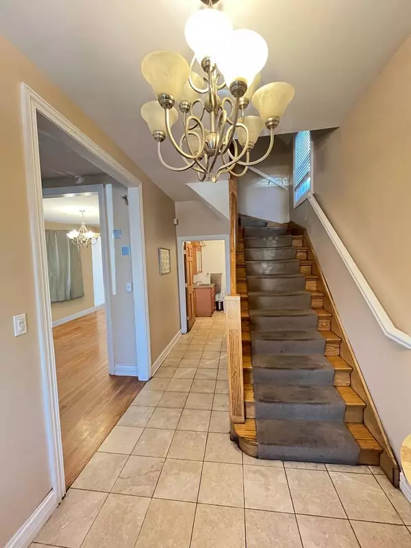 1620 N Hamlin N Avenue, Chicago, IL 60647