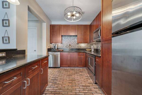 400 17th ST NW #1421, Atlanta, GA 30363