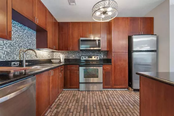 400 17th ST NW #1421, Atlanta, GA 30363