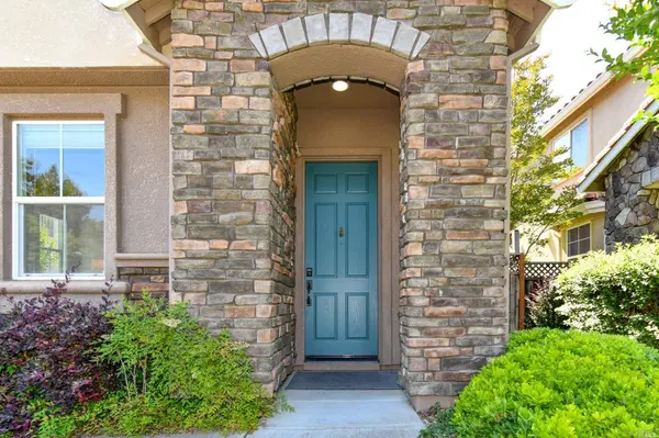 127 Ullman CT, Napa, CA 94559