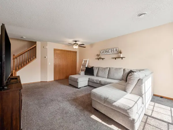 15989 71st ST NE, Otsego, MN 55330