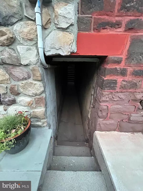 310 N 11TH ST, Lebanon, PA 17046