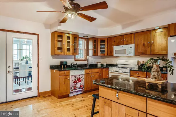 17 CHOPTANK AVE, Rosedale, MD 21237