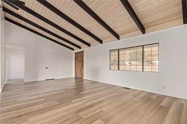 545 Rossmore Drive, Las Vegas, NV 89110