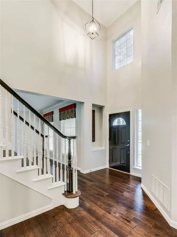 2200 Dove Meadow Drive, Flower Mound, TX 75028