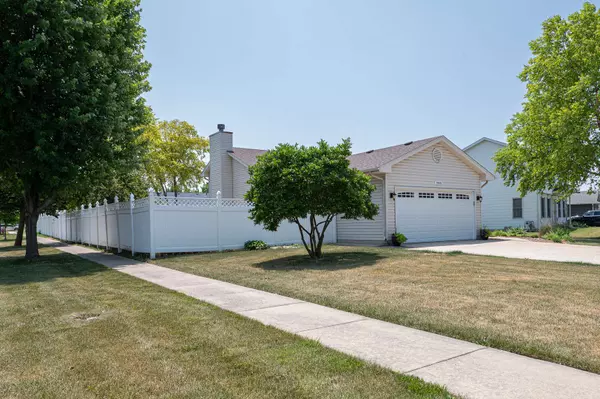 2808 Campbell ST, Joliet, IL 60435