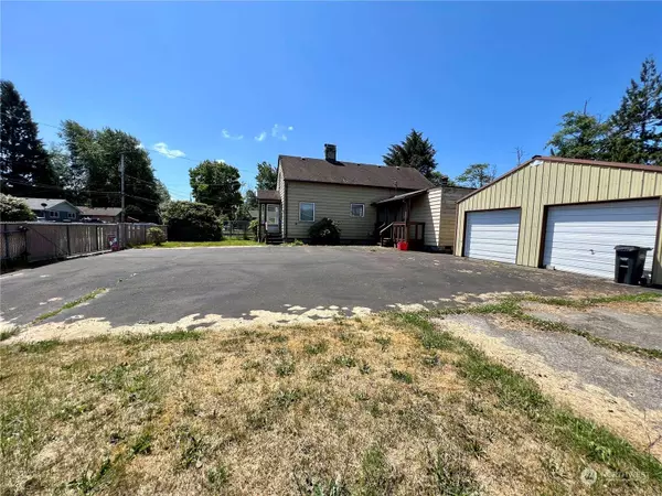 917 Calhoun RD, Aberdeen, WA 98520