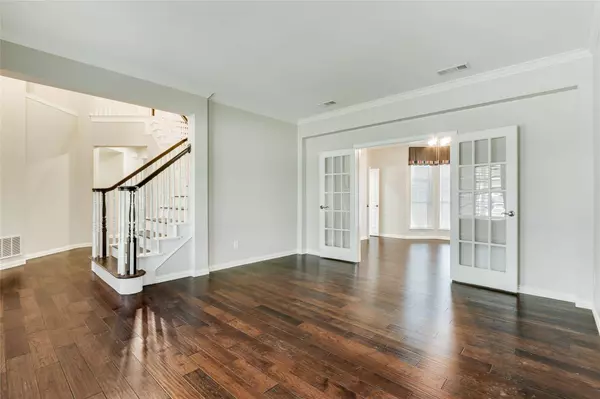 2200 Dove Meadow Drive, Flower Mound, TX 75028