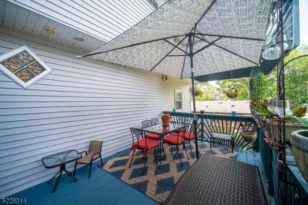 6 Terrence Ave, Jefferson Twp., NJ 07849