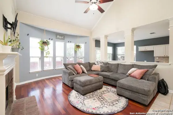 12362 Hart Crest, San Antonio, TX 78249