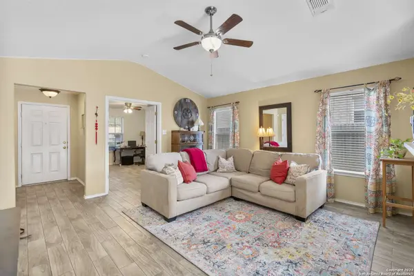 7710 Mainland Woods, San Antonio, TX 78250