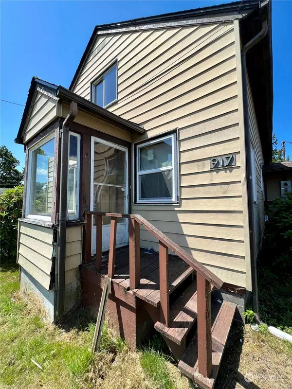 917 Calhoun RD, Aberdeen, WA 98520