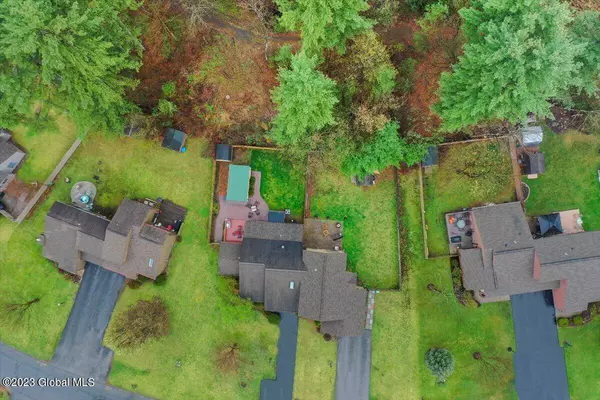 19 Margaret Drive, Queensbury, NY 12804