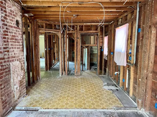 917 Calhoun RD, Aberdeen, WA 98520