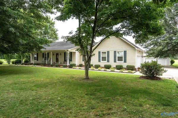 25546 Capshaw Road, Athens, AL 35613