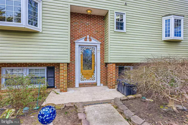 17 CHOPTANK AVE, Rosedale, MD 21237