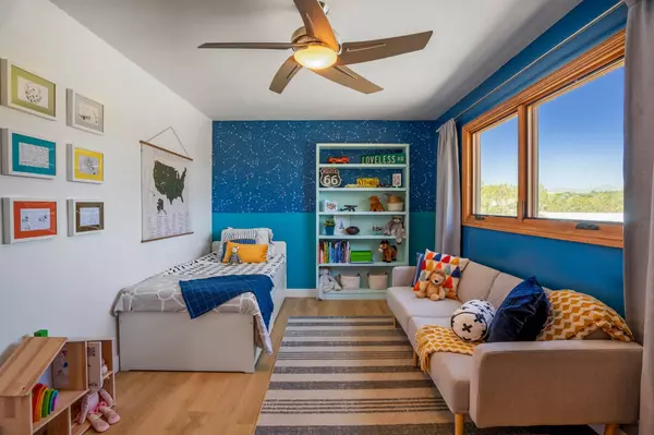 1 Agila CT, White Rock, NM 87547