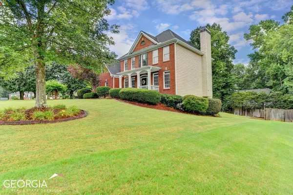 430 Fairway Walk DR, Lawrenceville, GA 30043