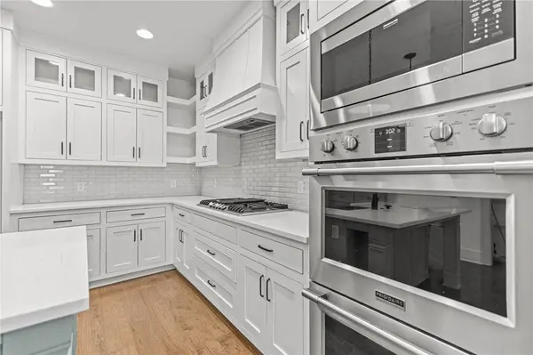 3491 E Galaxy Circle, Fayetteville, AR 72701