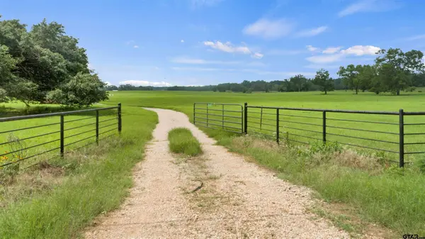 13219 FM 16, Lindale, TX 75771