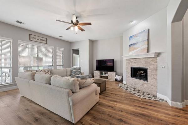 645 Cottonwood Trail, Keller, TX 76248