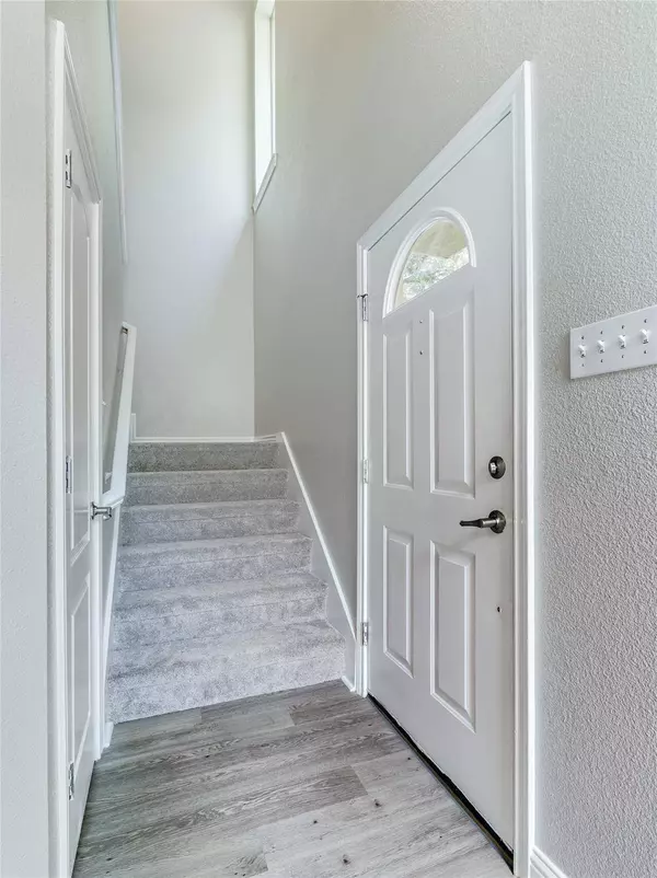 613 Jamboree Way, Euless, TX 76039