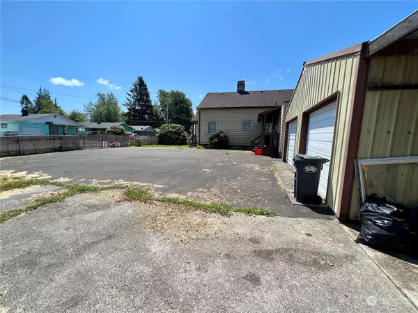 917 Calhoun RD, Aberdeen, WA 98520