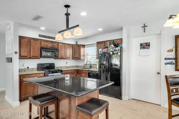 1165 Montego Bay Drive N, Merritt Island, FL 32953