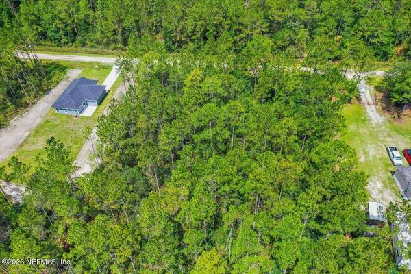 10320 GREGORY AVE, Hastings, FL 32145