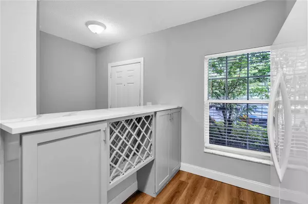 5907 BAYSIDE KEY DR, Tampa, FL 33615