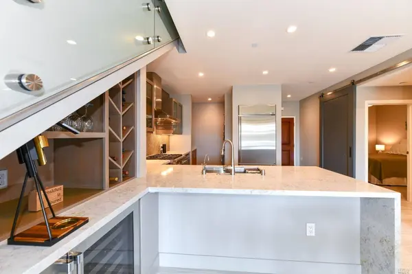 588 Main ST 302, Napa, CA 94559