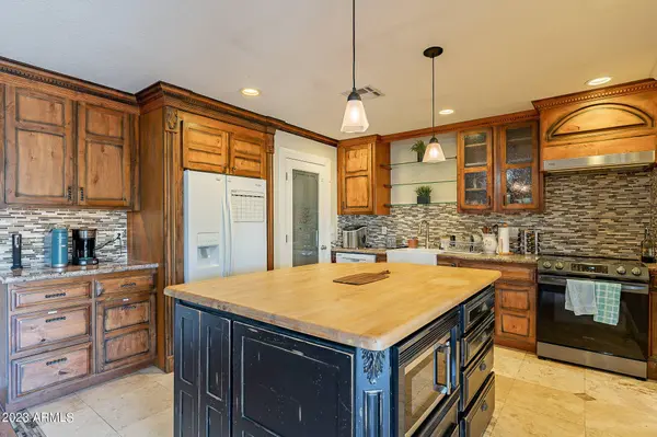 3746 W KRALL Street, Phoenix, AZ 85019