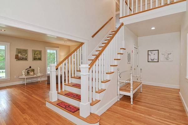 40 Brooks Station Rd, Princeton, MA 01541